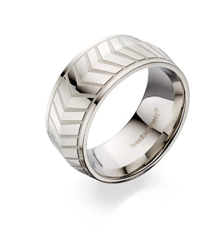 Men's Fred Bennett Stainless Steel Chevron Ring,R3567, Leevans Jewellers & Pawnbrokers