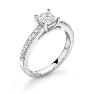 18ct White Gold Dimaond Solitaire Ring